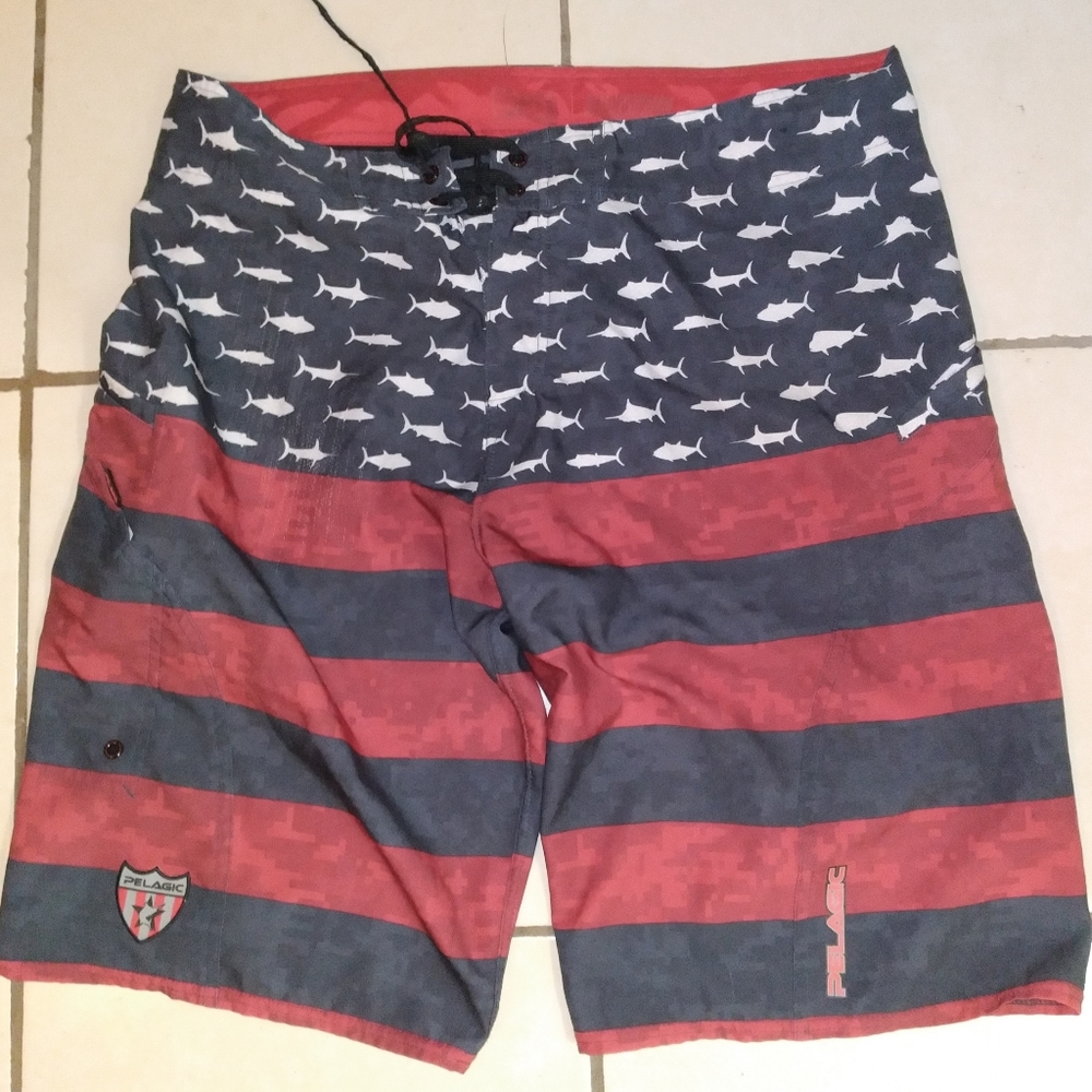 Pelagic Fish, Board Shorts Size 36